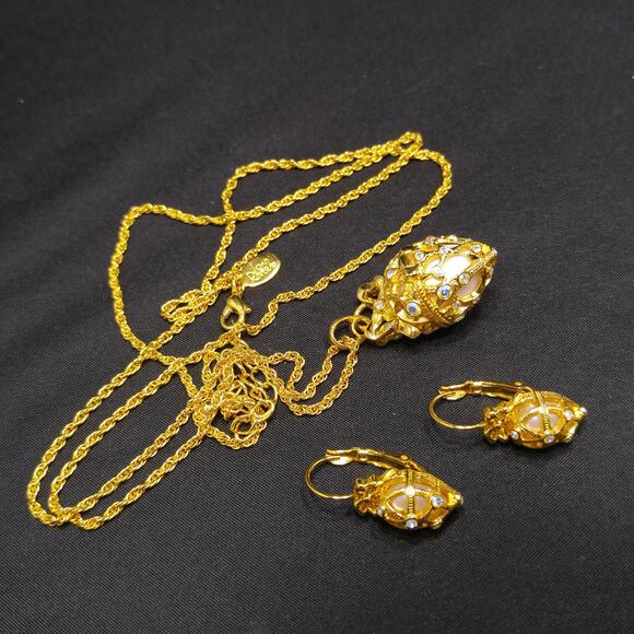 Joan Rivers Fabergé Inspired Necklace Earrings Set, Egg Pendant Earrings, 1990s - Picture 7 of 10